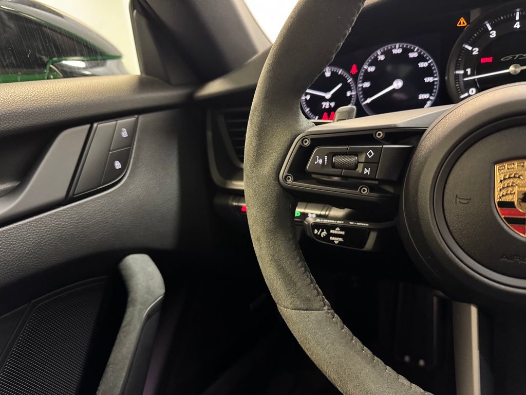 Certified 2023 Porsche 911 Carrera GTS RWD image 17