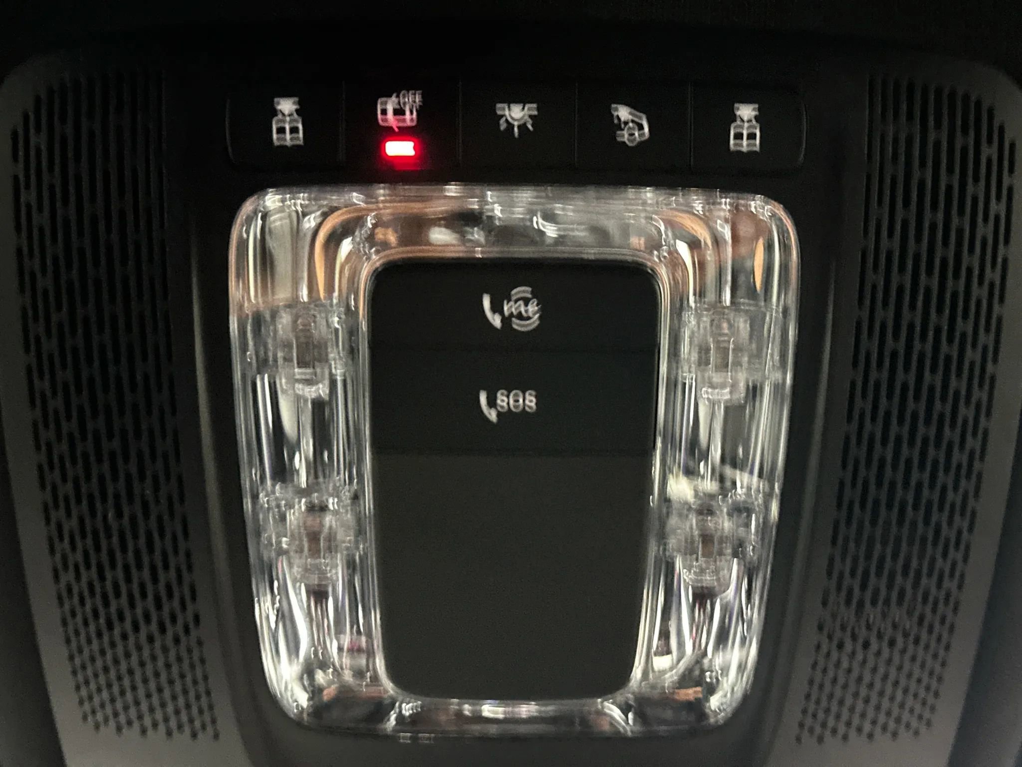 Used 2021 Mercedes-Benz GLB 250 GLB 250 Sport Utility 4D image 42