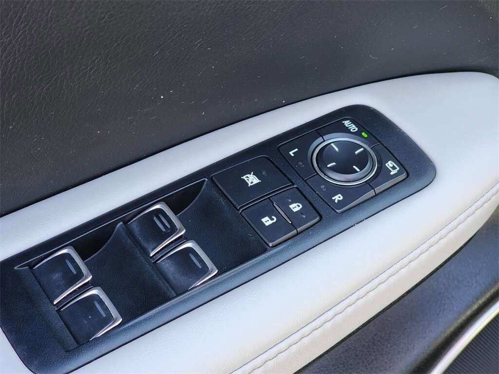 Used 2016 Lexus RX 450h AWD w/ Accessory Package image 22