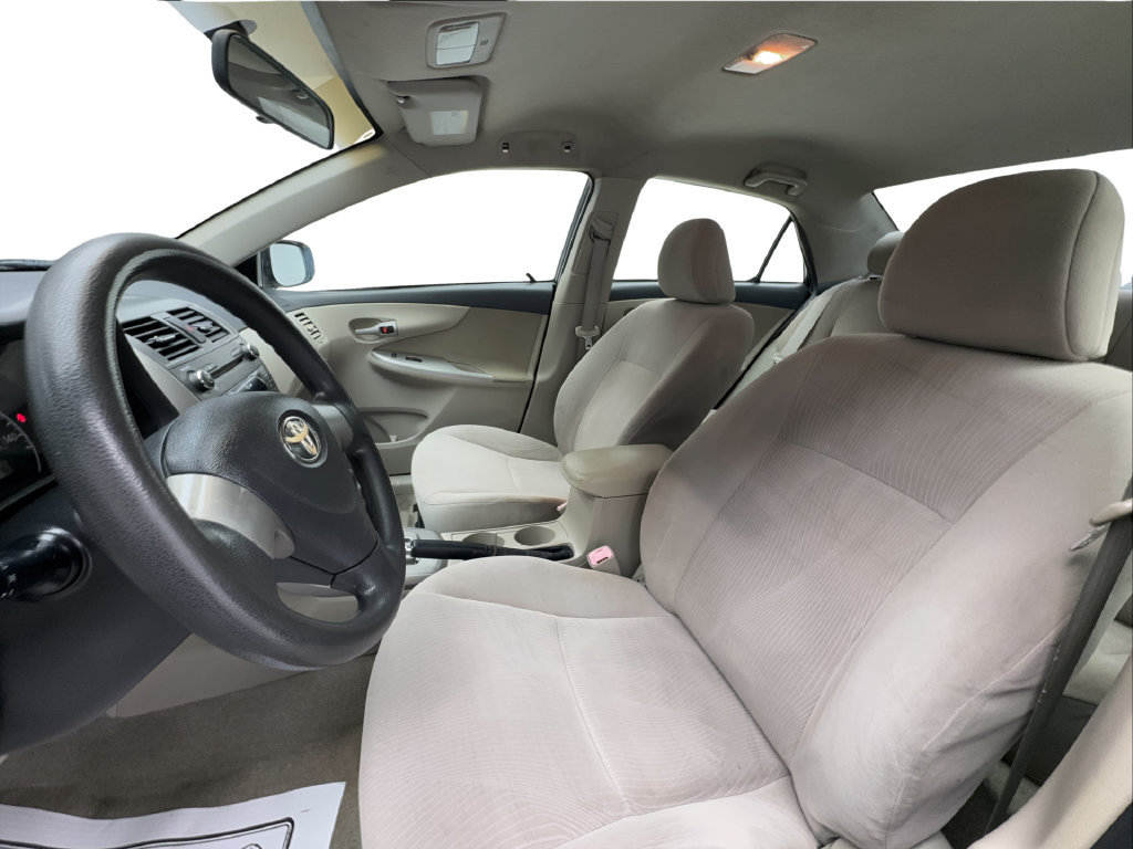 Used 2011 Toyota Corolla LE FWD image 16