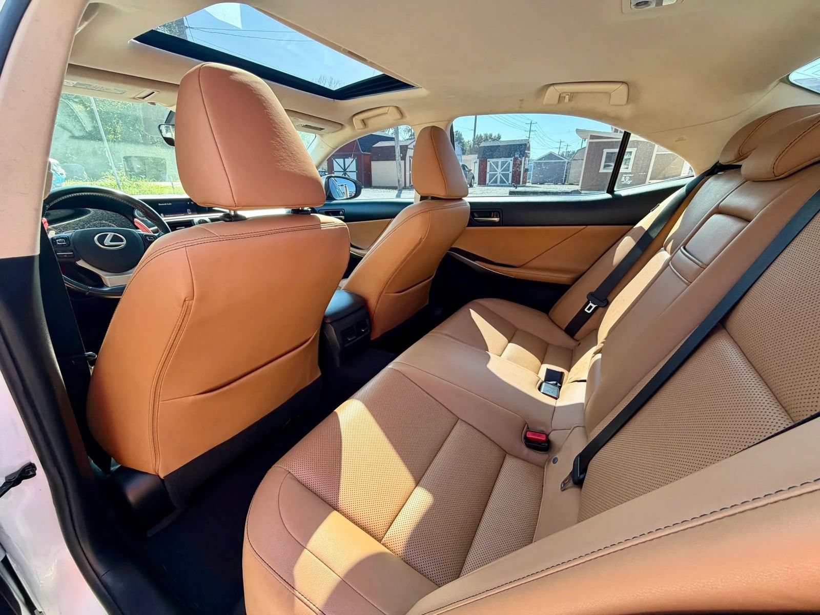 Used 2017 Lexus IS 200t RWD image 13
