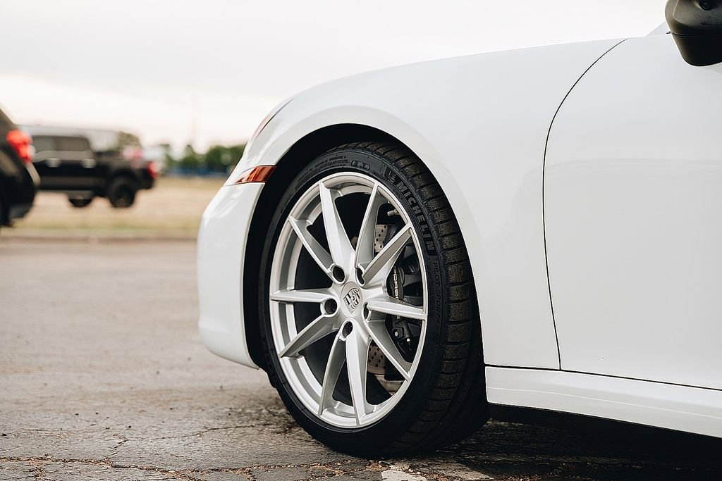 Used 2024 Porsche 911 Targa 4 w/ Premium Package image 10