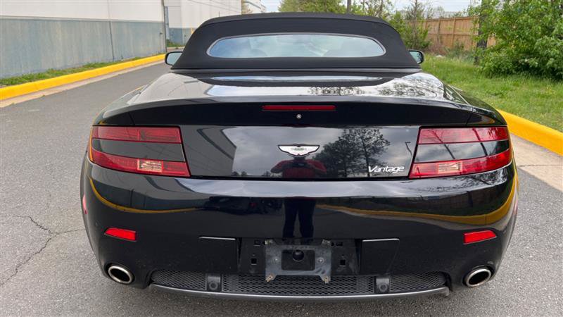 Used 2008 Aston Martin V8 Vantage Roadster RWD image 11