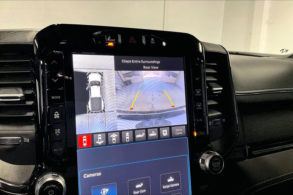 Used 2024 RAM 3500 Limited image 29