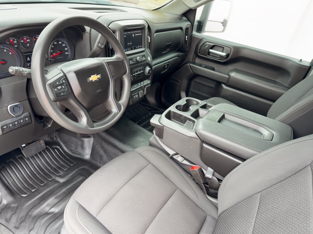 Certified 2024 Chevrolet Silverado 3500 W/T w/ WT Convenience Package RWD image 4