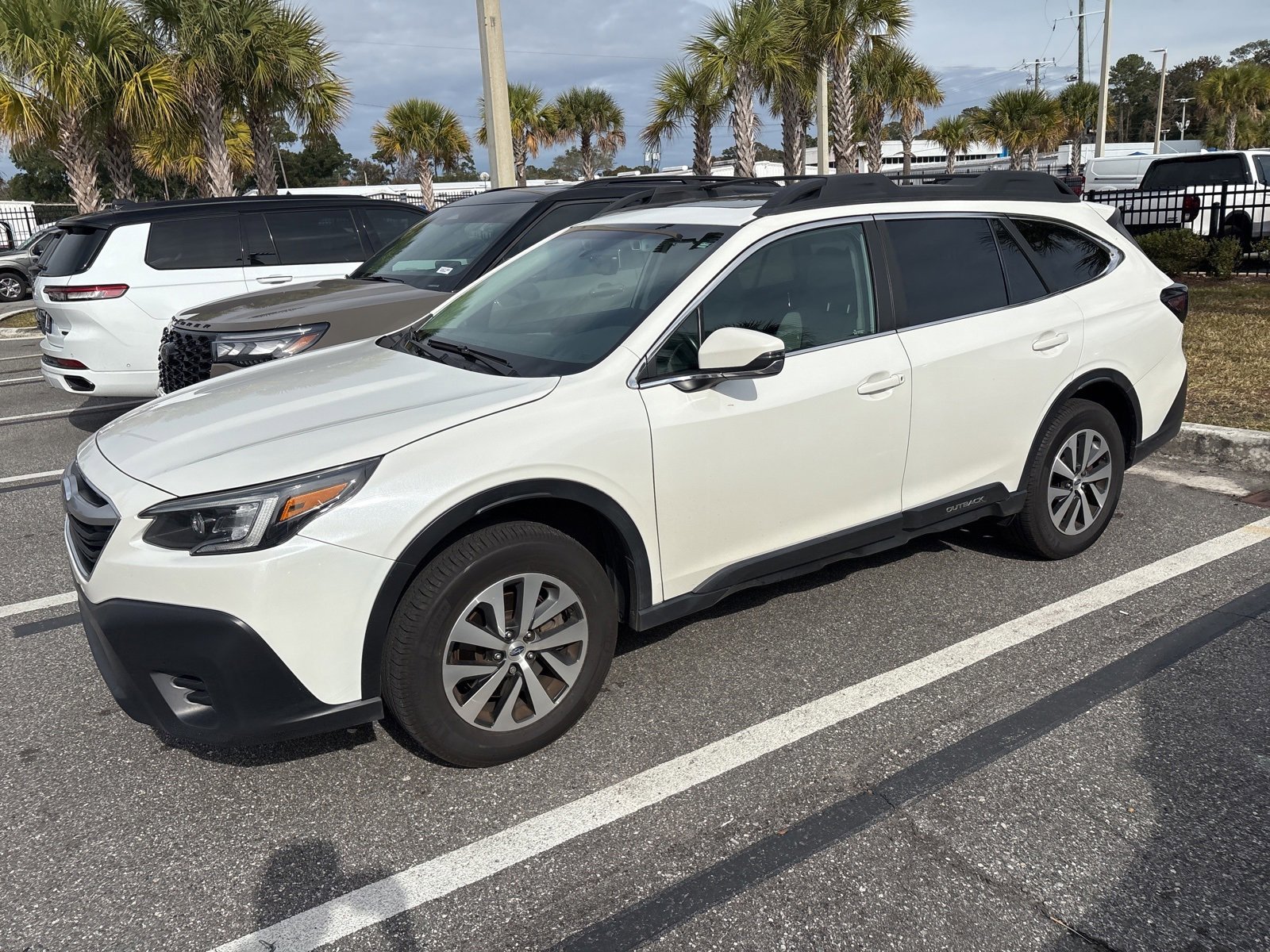 Used 2021 Subaru Outback Premium w/ Popular Package #1 image 2