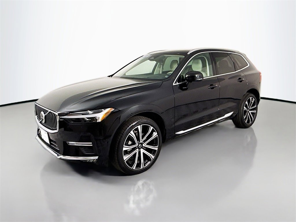 Used 2023 Volvo XC60 B5 Ultimate w/ Climate Package