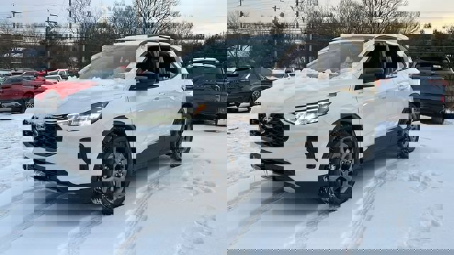 New 2026 Ford Escape ST-Line w/ Cold Weather Package image 2