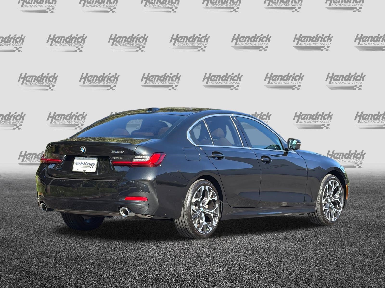 Used 2026 BMW 330i Sedan w/ Premium Package RWD image 5