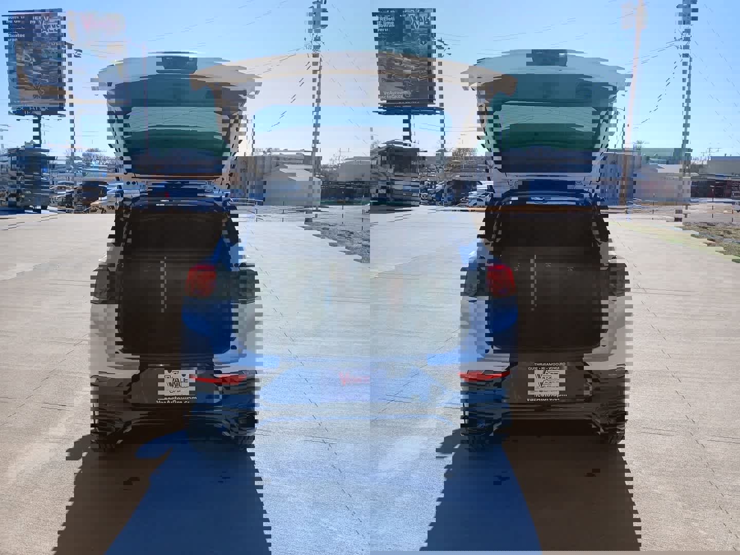 Used 2024 Buick Encore GX Sport Touring w/ Experience Buick Package image 7