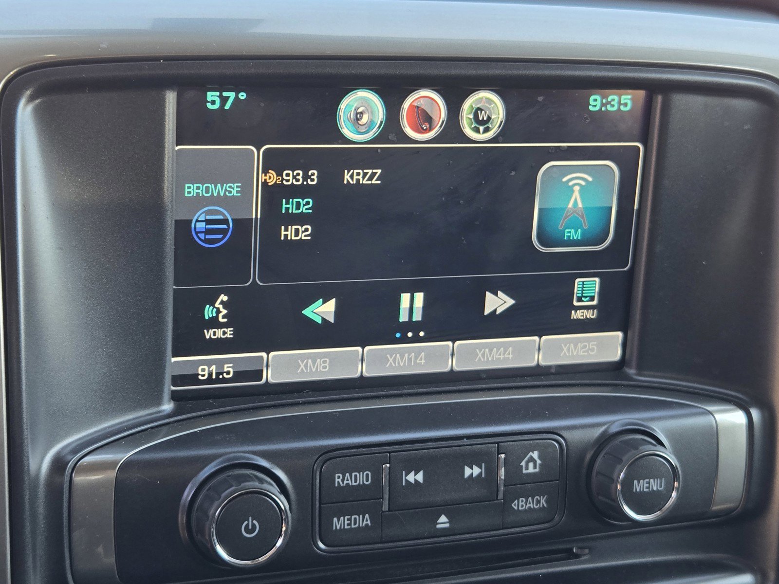 Used 2016 Chevrolet Silverado 1500 LT w/ Rally 2 Edition image 18