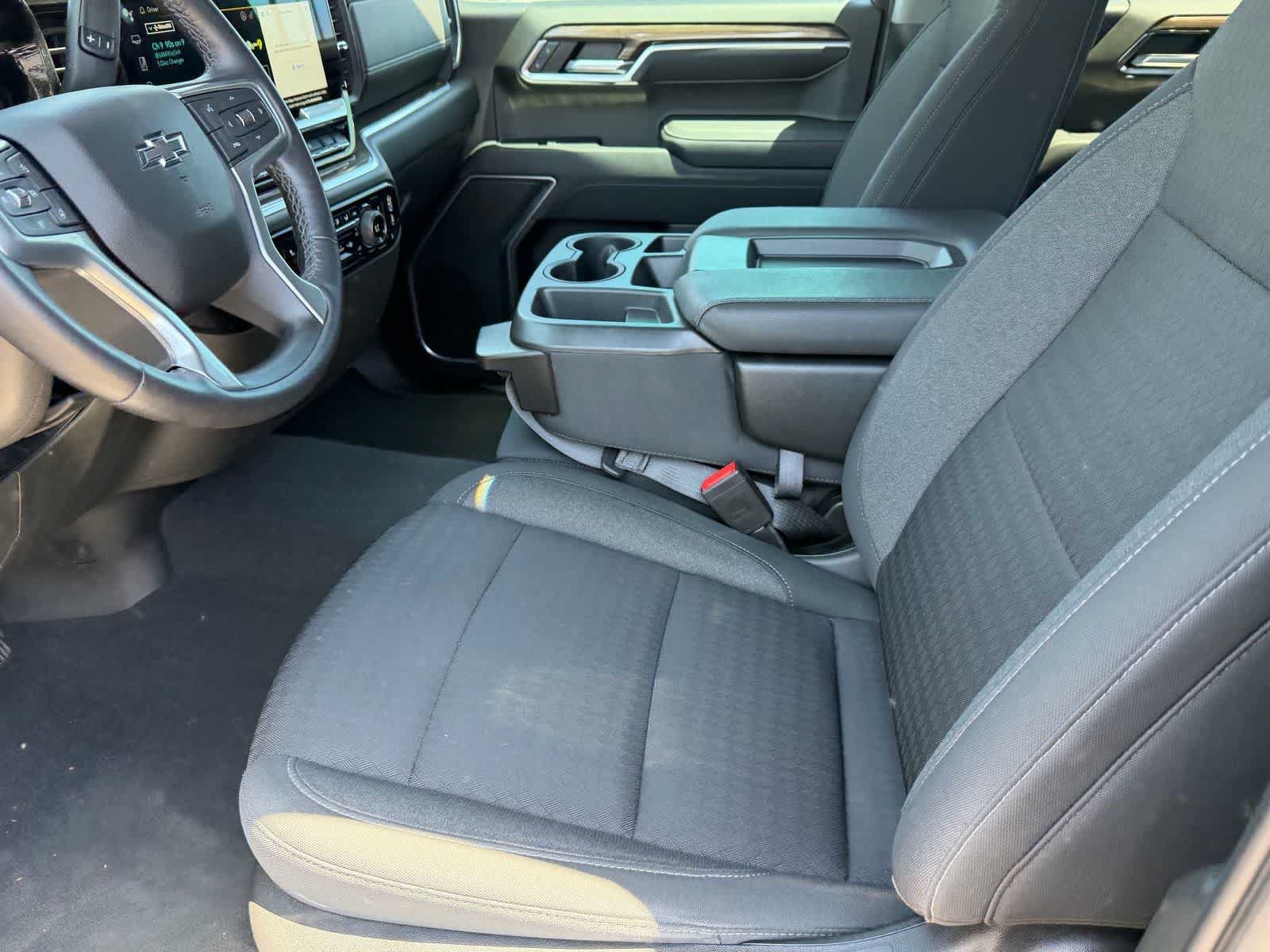 Used 2022 Chevrolet Silverado 1500 RST AWD/4WD image 19