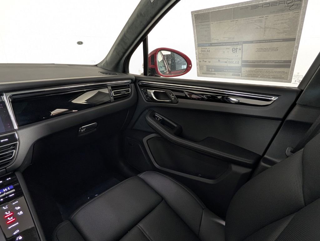 New 2026 Porsche Macan S image 23