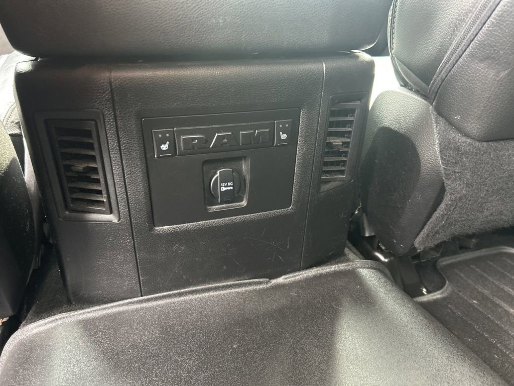 Used 2014 RAM 1500 Laramie w/ Convenience Group image 31