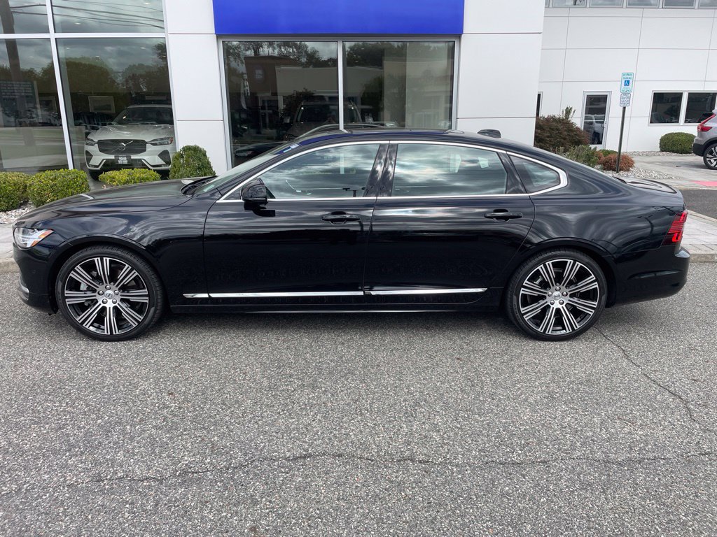 Certified 2025 Volvo S90 B6 Ultra AWD/4WD image 2