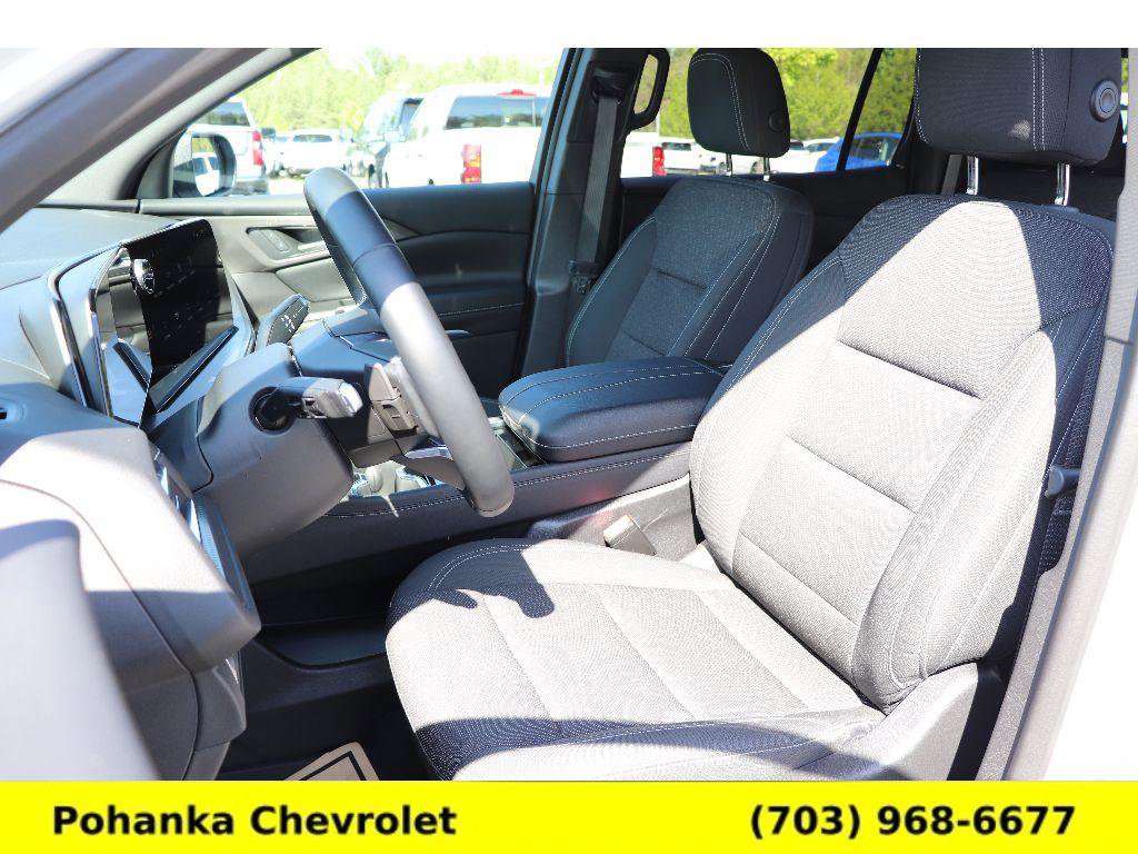 Certified 2025 Chevrolet Traverse LT w/ LPO, Floor Liner Package AWD/4WD image 20