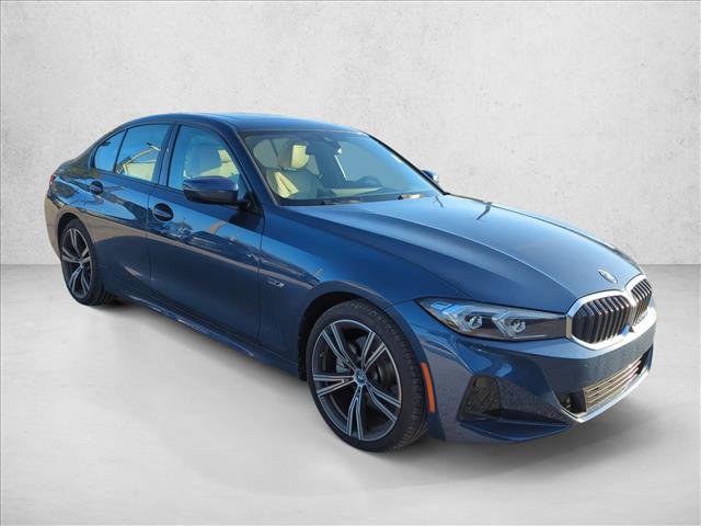 Used 2023 BMW 330e w/ Premium Package video 3
