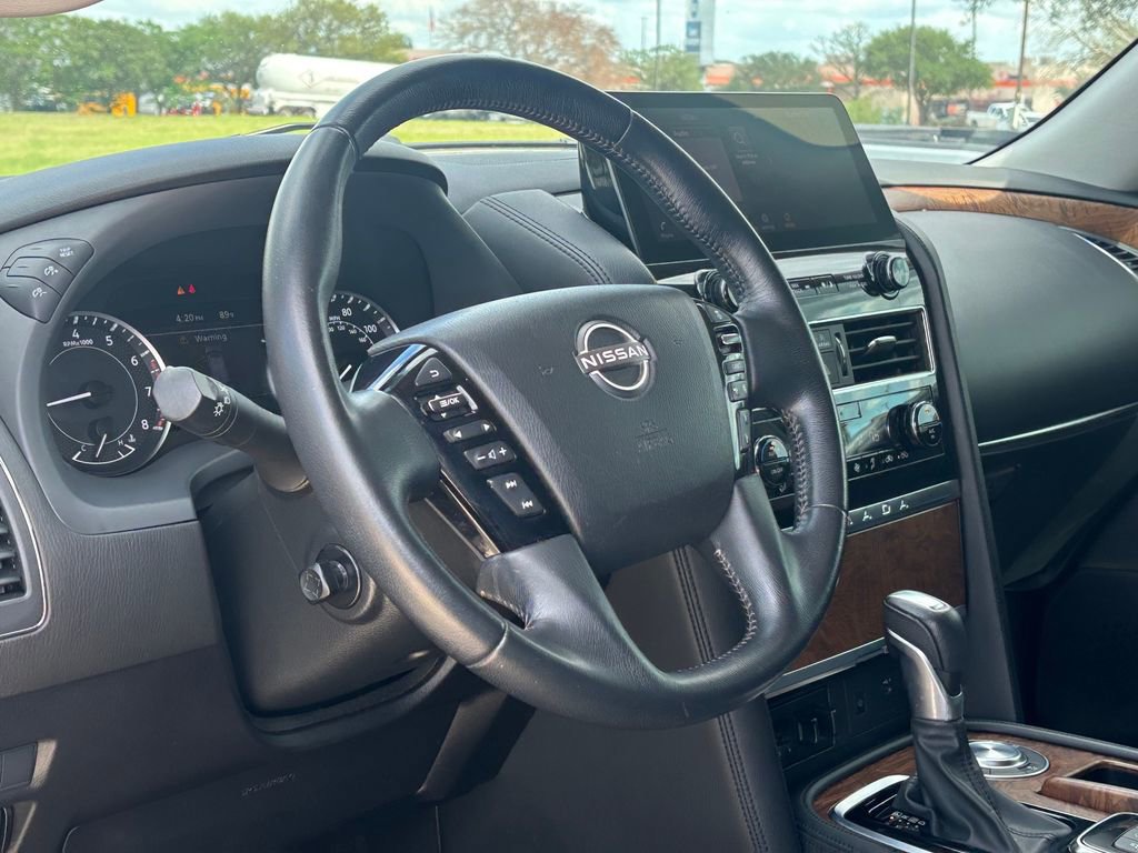 Used 2021 Nissan Armada SL w/ Captain's Chairs Package RWD image 6