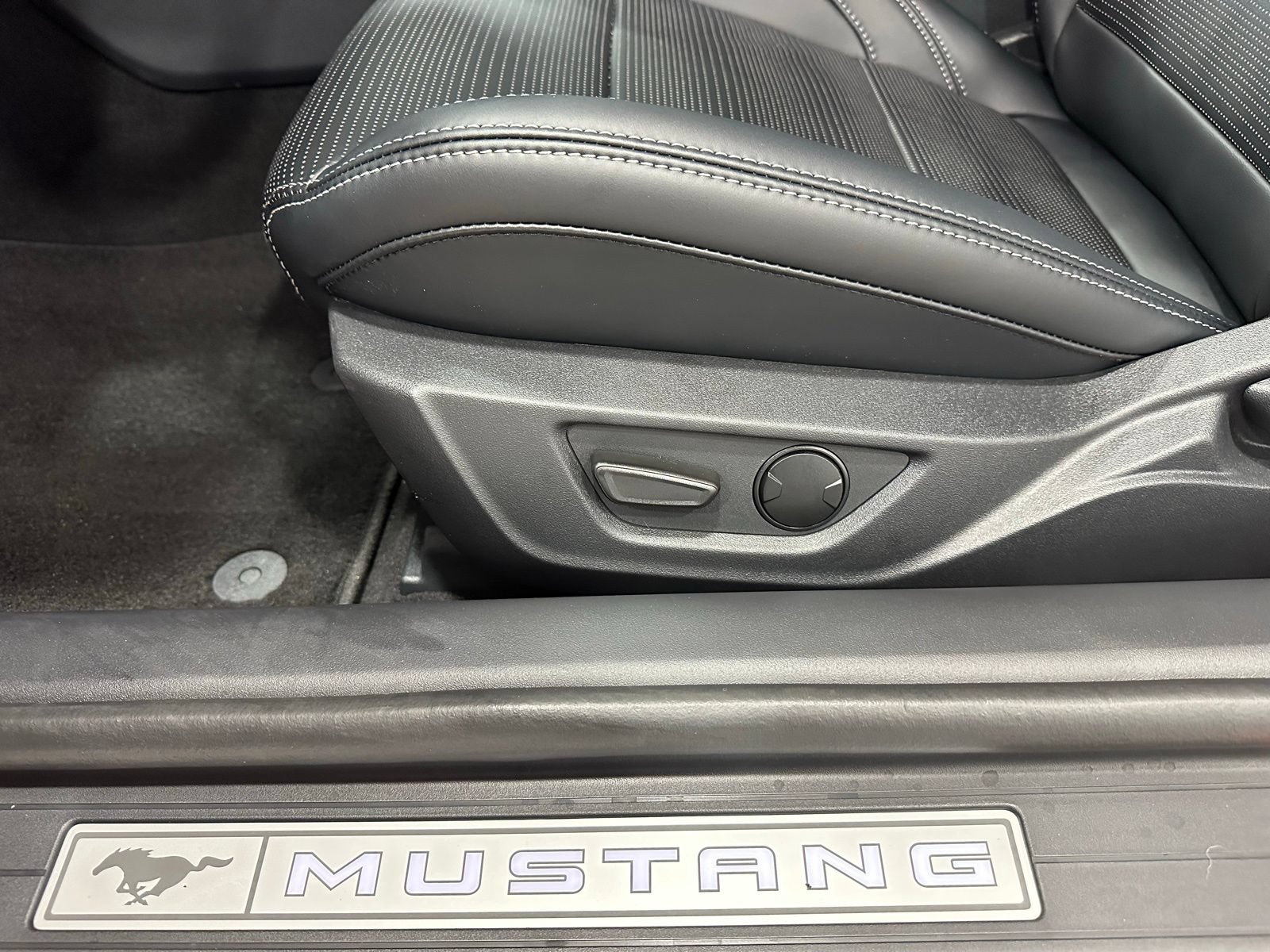 New 2025 Ford Mustang GT Premium w/ 60th Anniversary Package RWD image 11