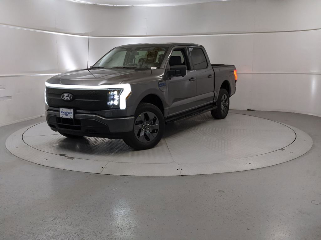 New 2025 Ford F150 Lightning Flash image 6