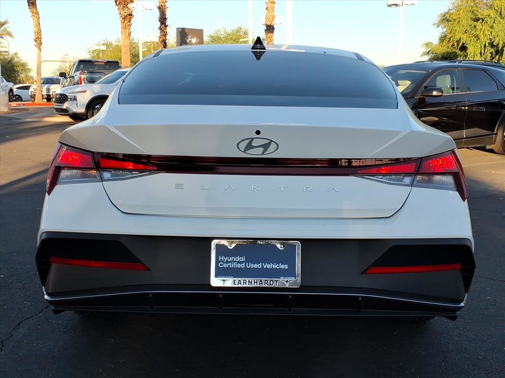 Certified 2024 Hyundai Elantra SEL image 4