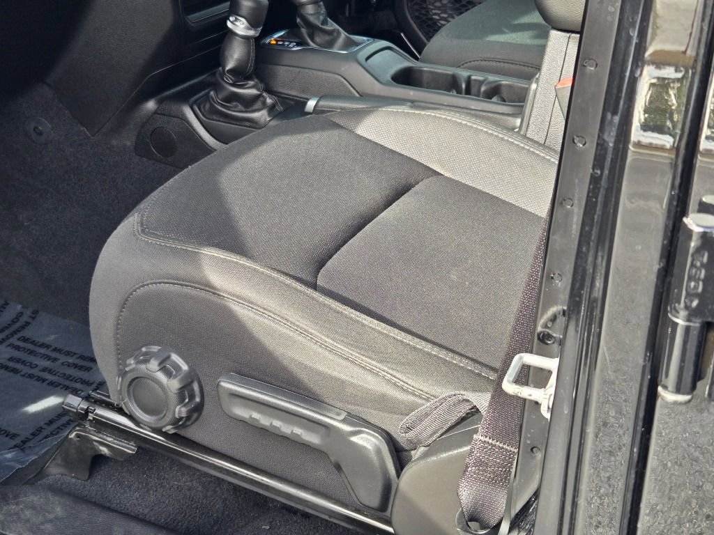 Used 2019 Jeep Wrangler Unlimited Sport S image 20