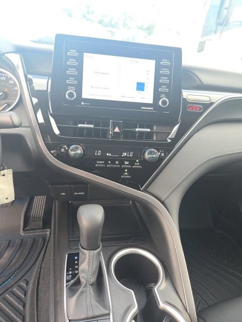 Used 2023 Toyota Camry LE FWD image 16