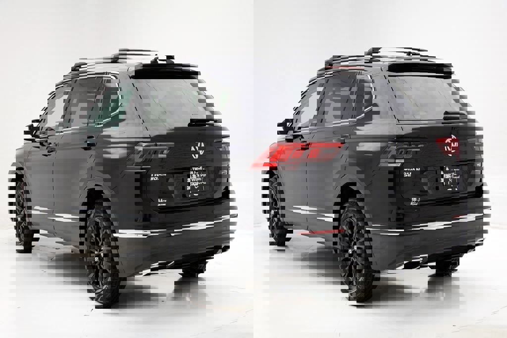 Used 2018 Volkswagen Tiguan SEL image 7