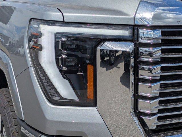 New 2026 GMC Sierra 2500 Denali w/ Denali Reserve Package image 11