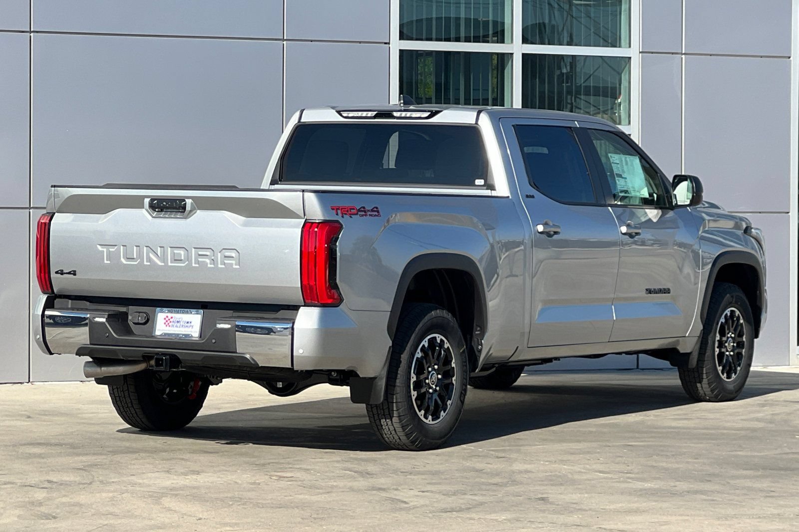 Used 2024 Toyota Tundra SR5 w/ TRD Off-Road Package AWD/4WD image 4