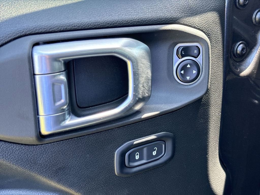 Used 2024 Jeep Gladiator Sport AWD/4WD image 20