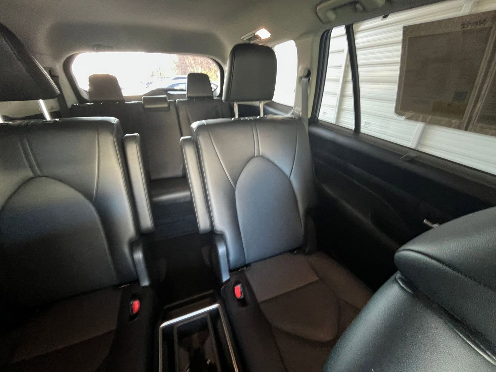 Used 2025 Toyota Grand Highlander FWD image 33