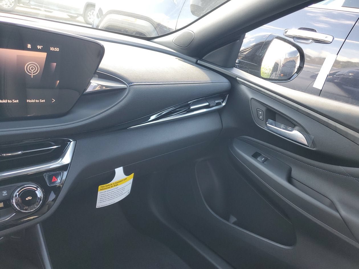 New 2026 Buick Envista Sport Touring w/ Convenience II Package FWD image 25