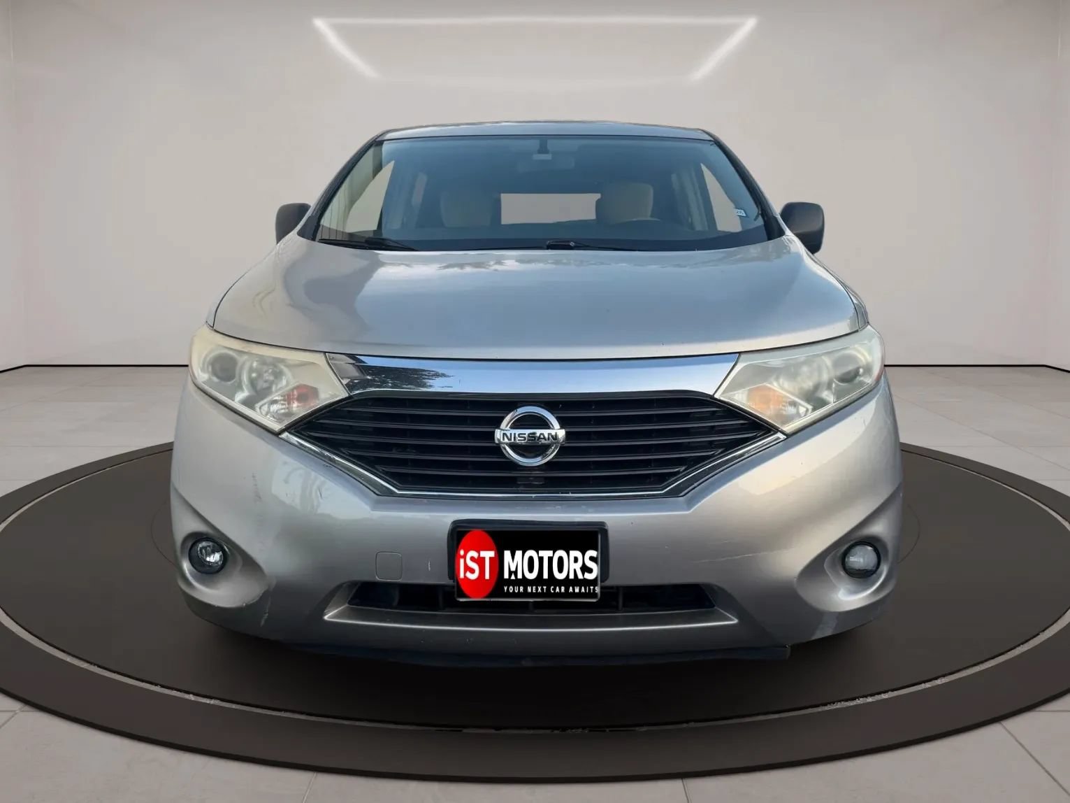 Used 2012 Nissan Quest SV FWD image 2