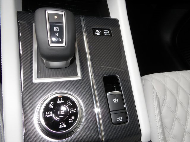 New 2025 Mitsubishi Outlander SEL image 23