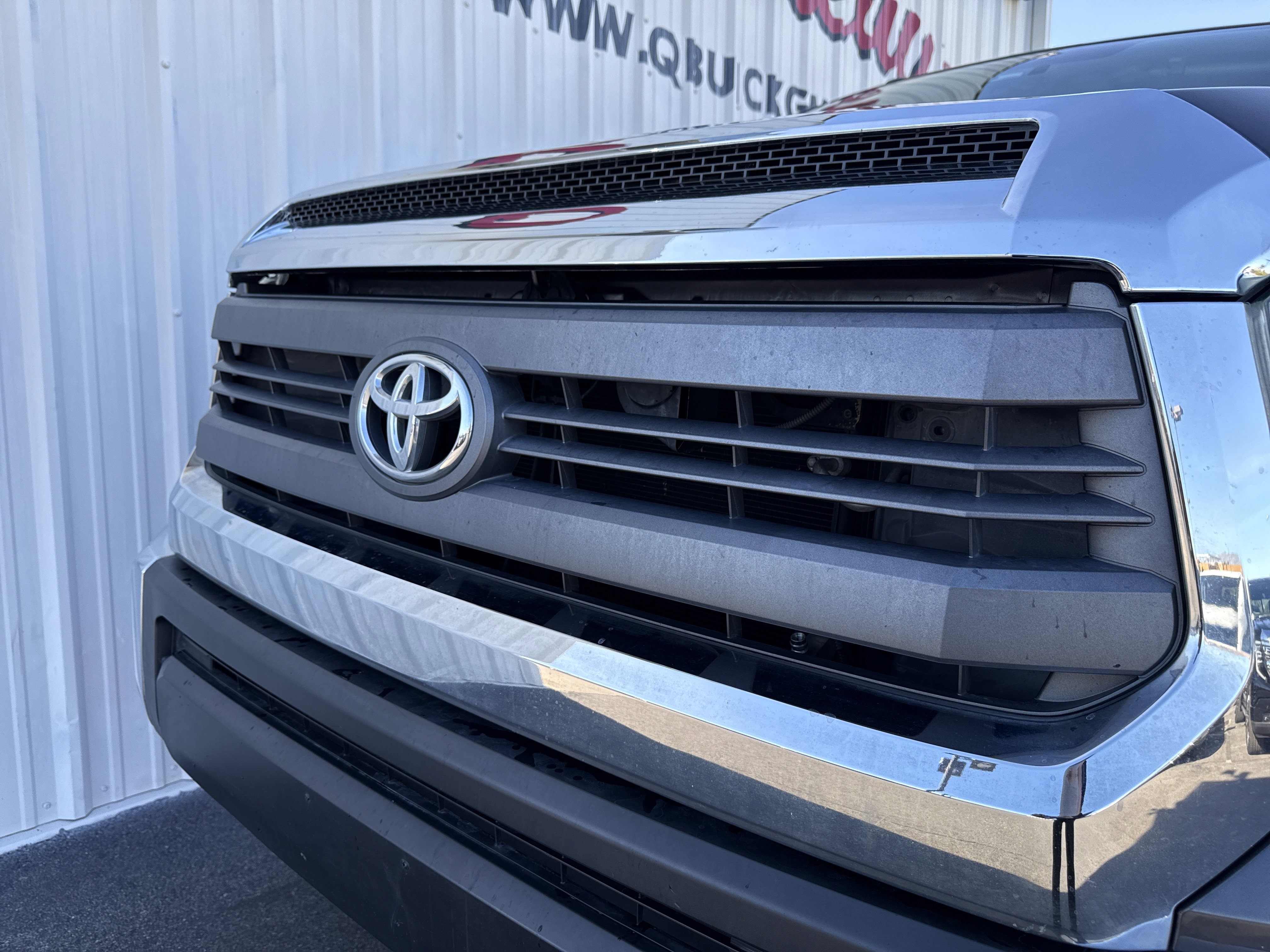 Used 2014 Toyota Tundra SR5 image 9