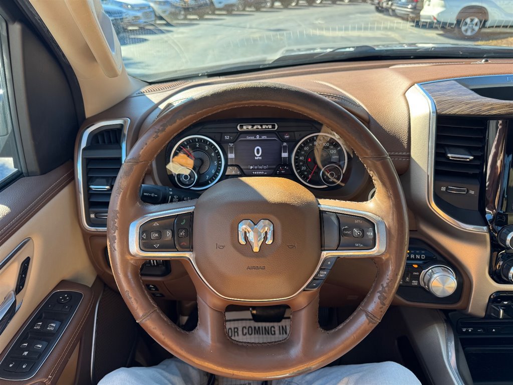 Used 2019 RAM 1500 Laramie image 12