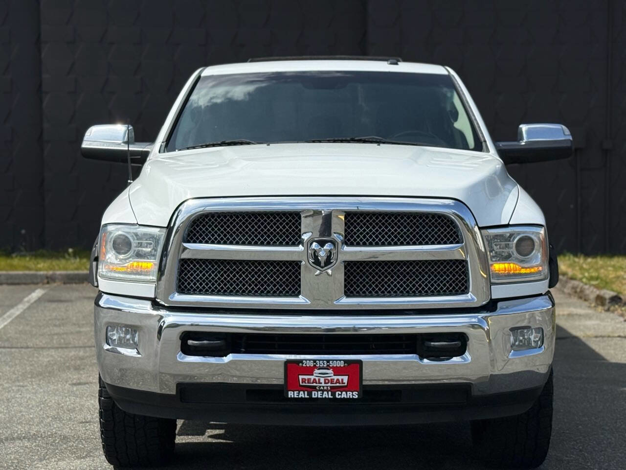 Used 2015 RAM 2500 Limited AWD/4WD image 3