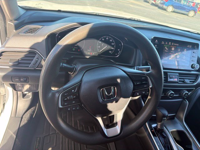 Used 2018 Honda Accord EX image 13