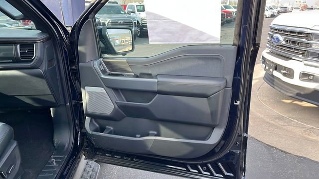 Used 2024 Ford F150 Lightning Lariat AWD/4WD image 21