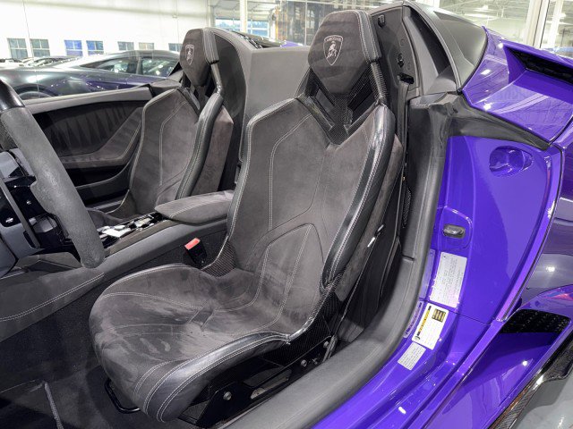Used 2017 Lamborghini Huracan LP 610-4 image 75