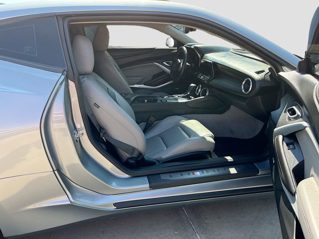 Used 2023 Chevrolet Camaro SS image 25