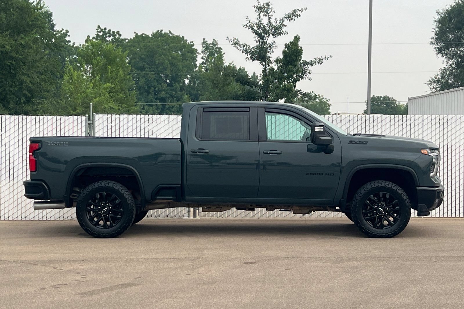 Used 2025 Chevrolet Silverado 2500 LT w/ Trail Boss Package AWD/4WD image 3