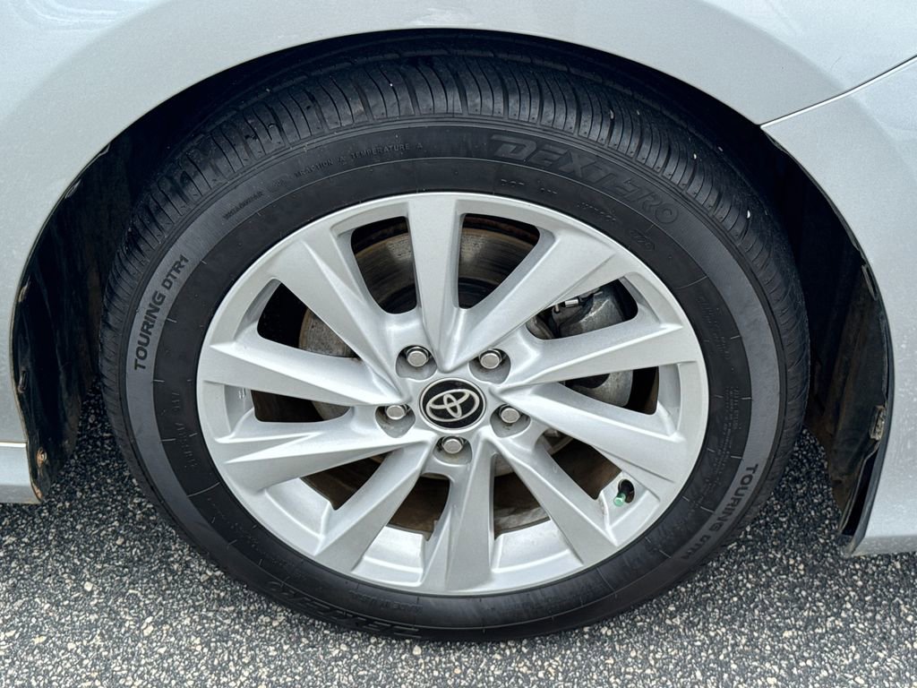 Used 2023 Toyota Camry LE FWD image 12
