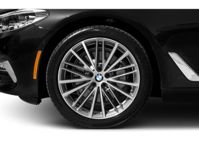 Used 2019 BMW 540i w/ Convenience Package image 45