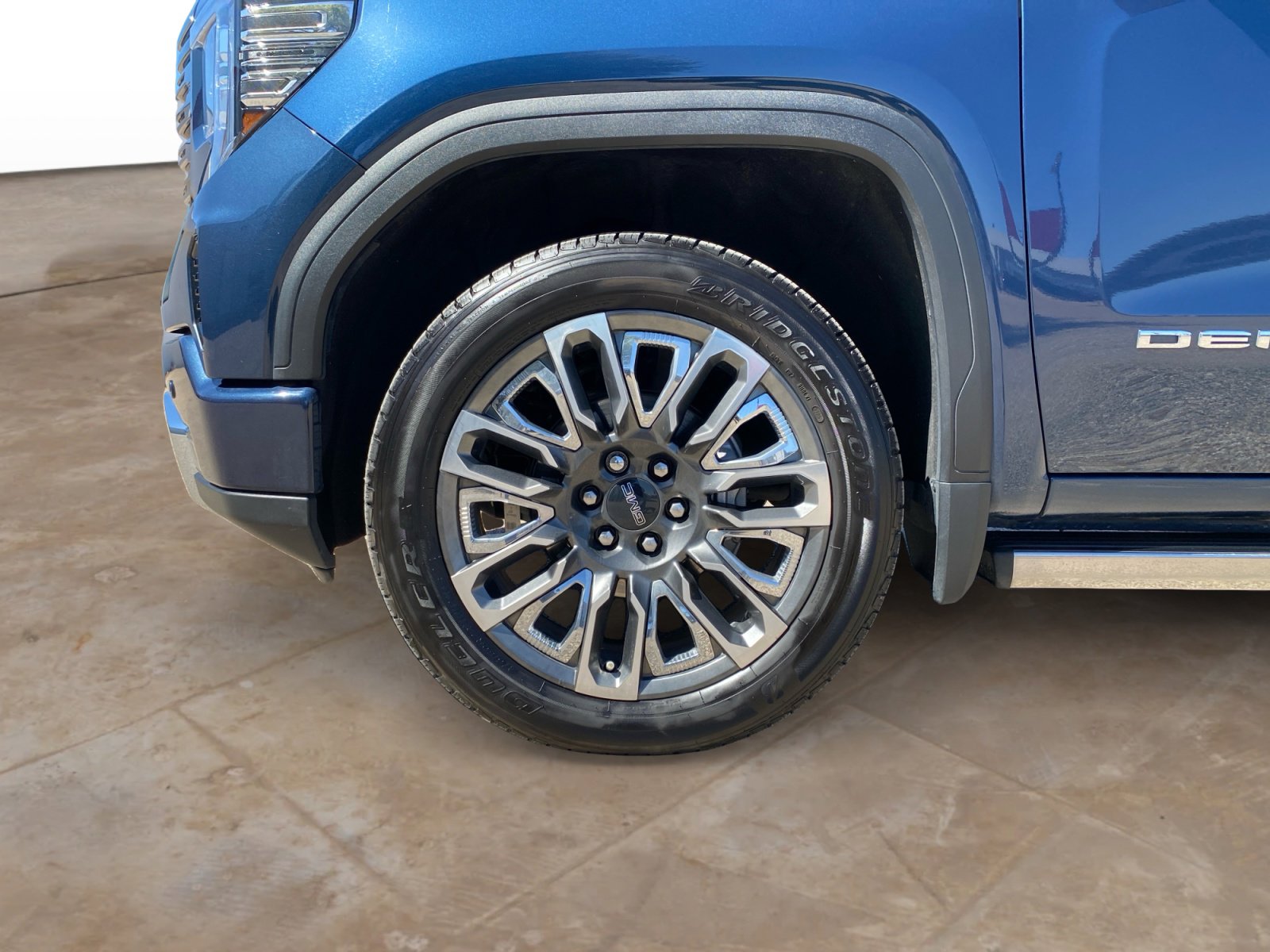 Used 2023 GMC Sierra 1500 Denali Ultimate image 31