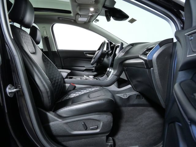 Certified 2023 Ford Edge Titanium w/ Equipment Group 301A AWD/4WD image 11
