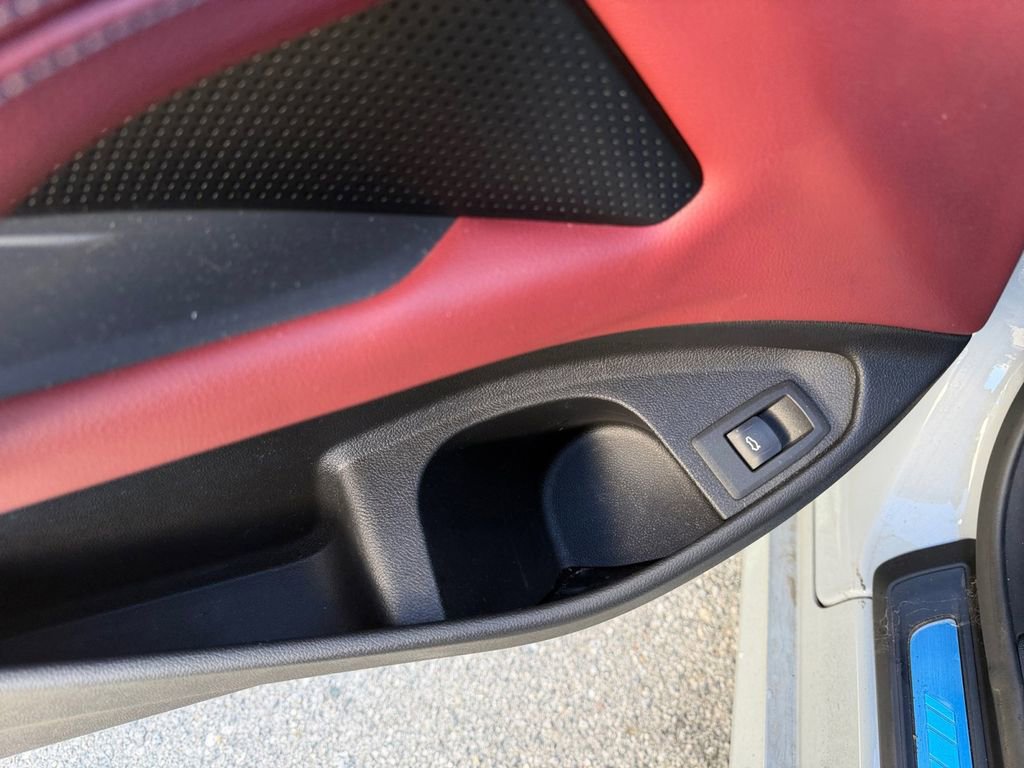 Used 2023 BMW 430i Coupe w/ M Sport Package image 11