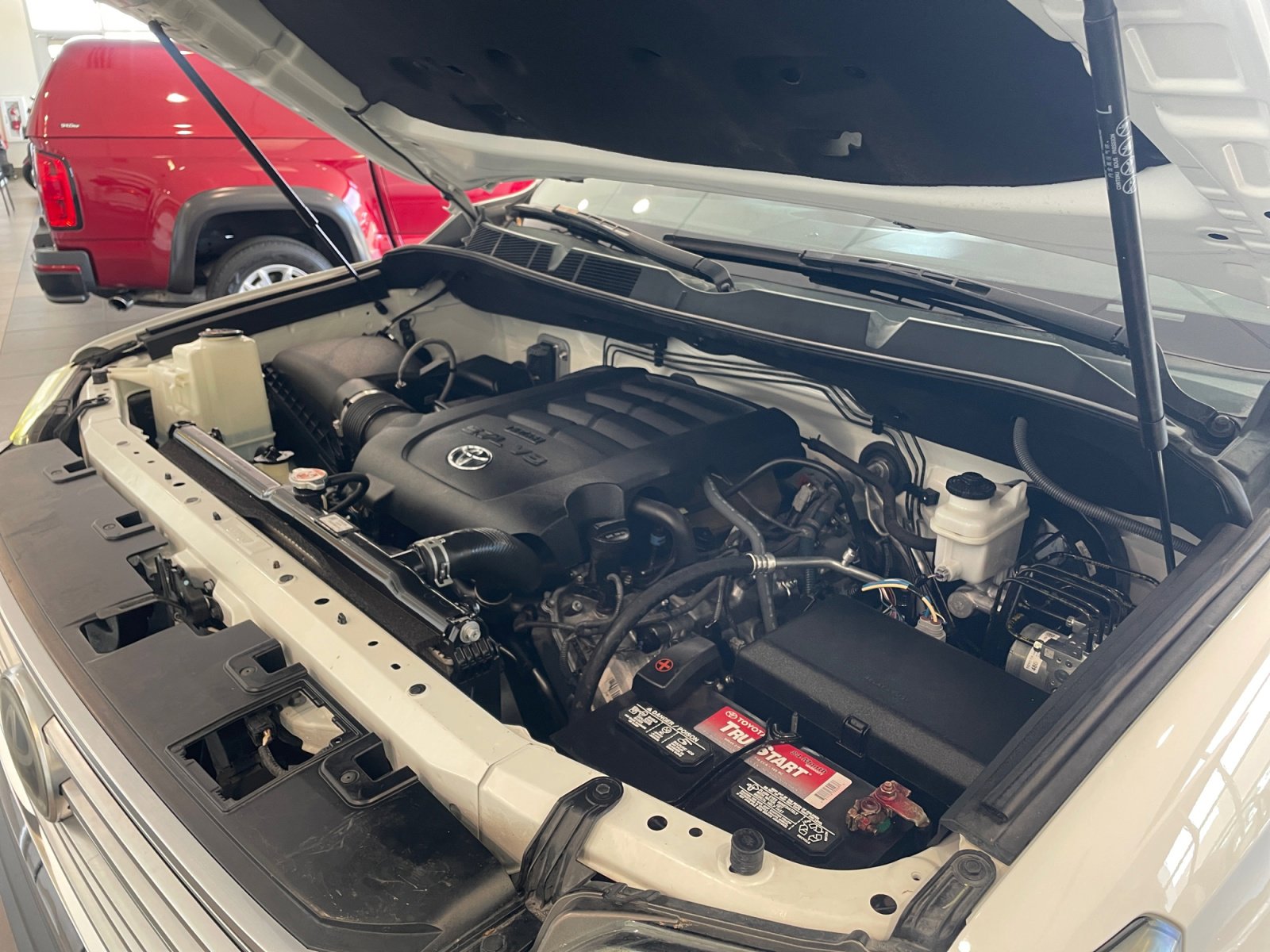 Used 2019 Toyota Tundra Limited w/ Limited Premium Package image 22