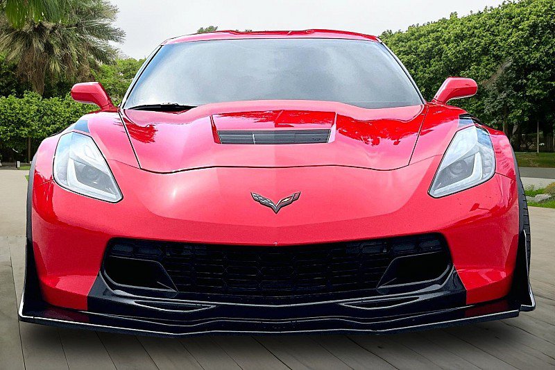 Used 2019 Chevrolet Corvette Grand Sport RWD image 2